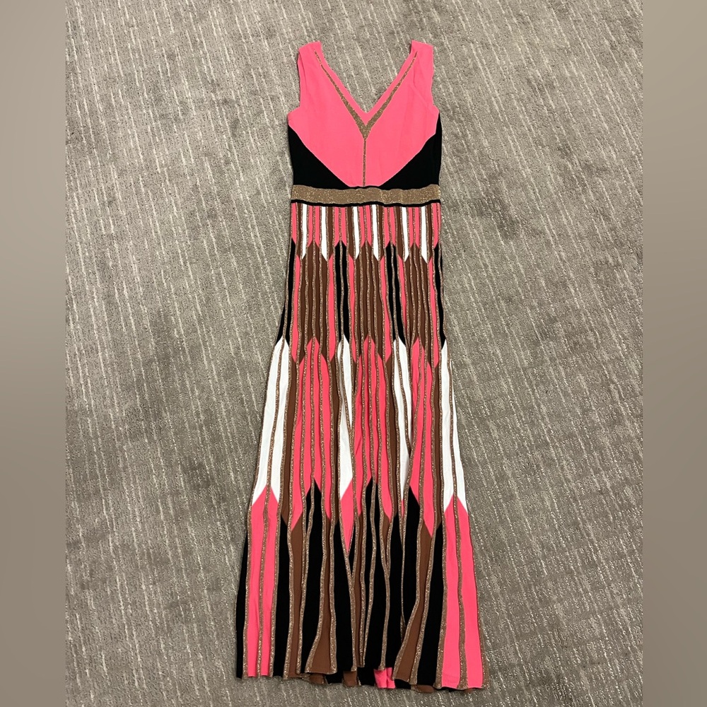 D Exterior dress  size small